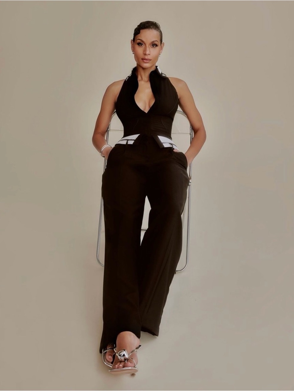 HANIFA Black Halter-Neck Wide Leg Jumpsuit with White TriM - Picture 3 of 3